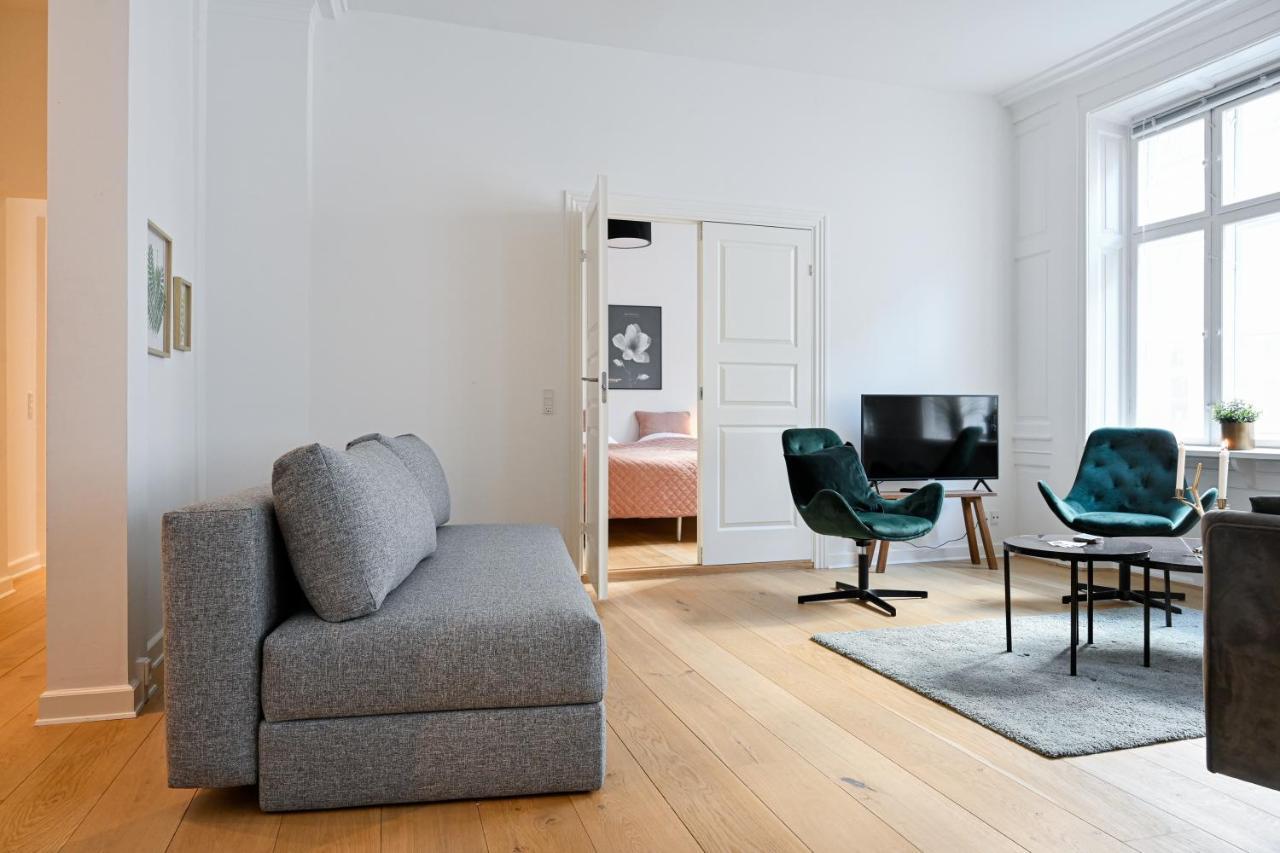 Sanders Arrow - Chic Three-Bedroom Apartment In The Middle Of Copenhagen Copenhaga Exterior foto