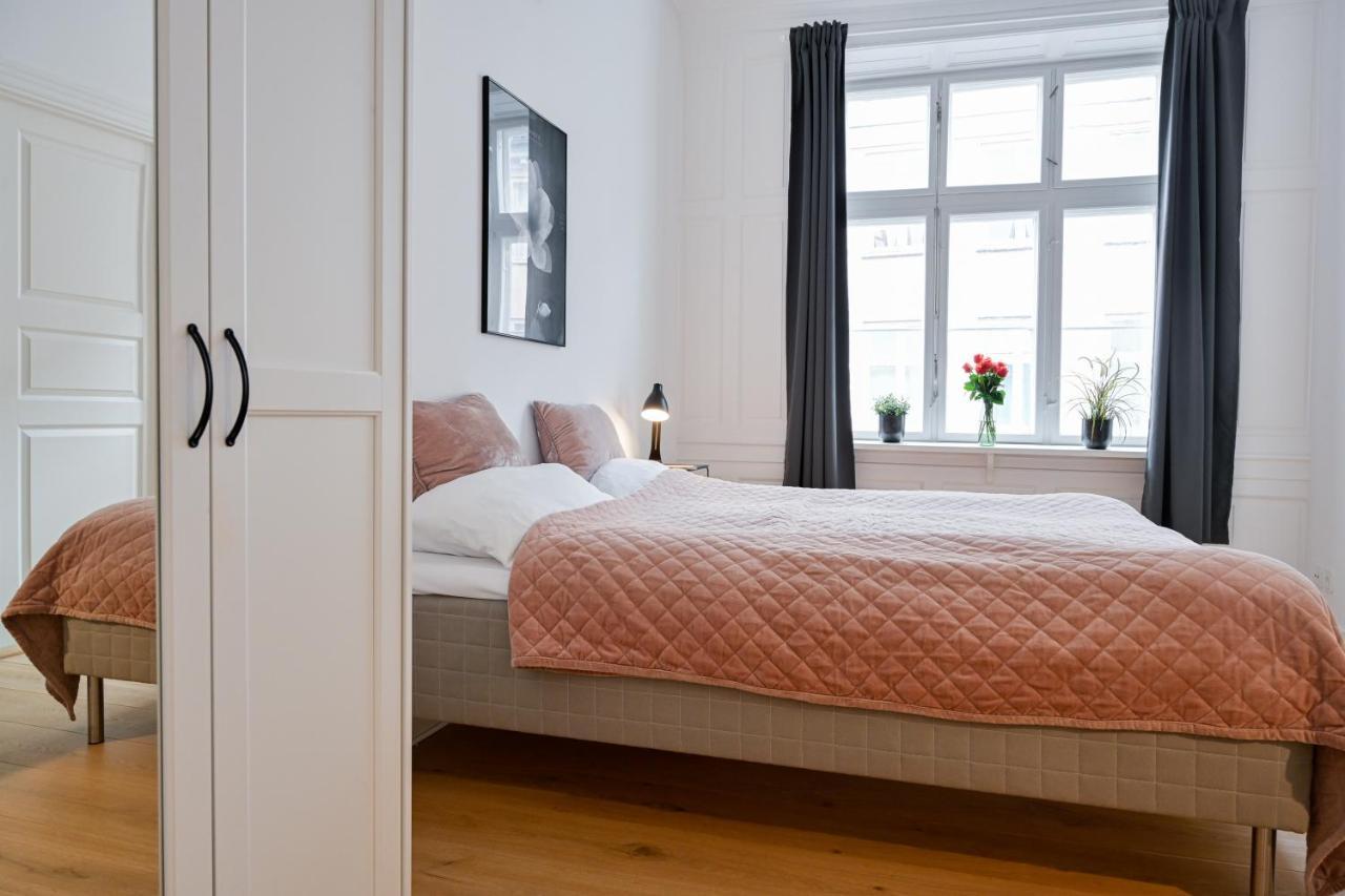 Sanders Arrow - Chic Three-Bedroom Apartment In The Middle Of Copenhagen Copenhaga Exterior foto